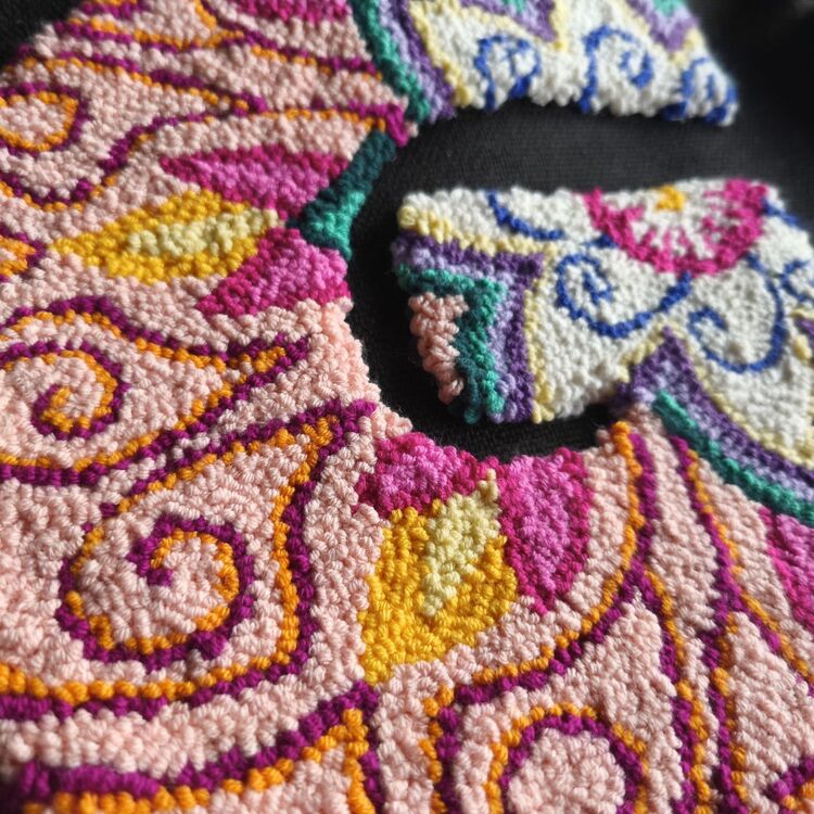 Mandala harf desen siyah plaj çantası