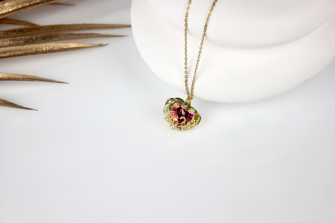Swan St Necklace