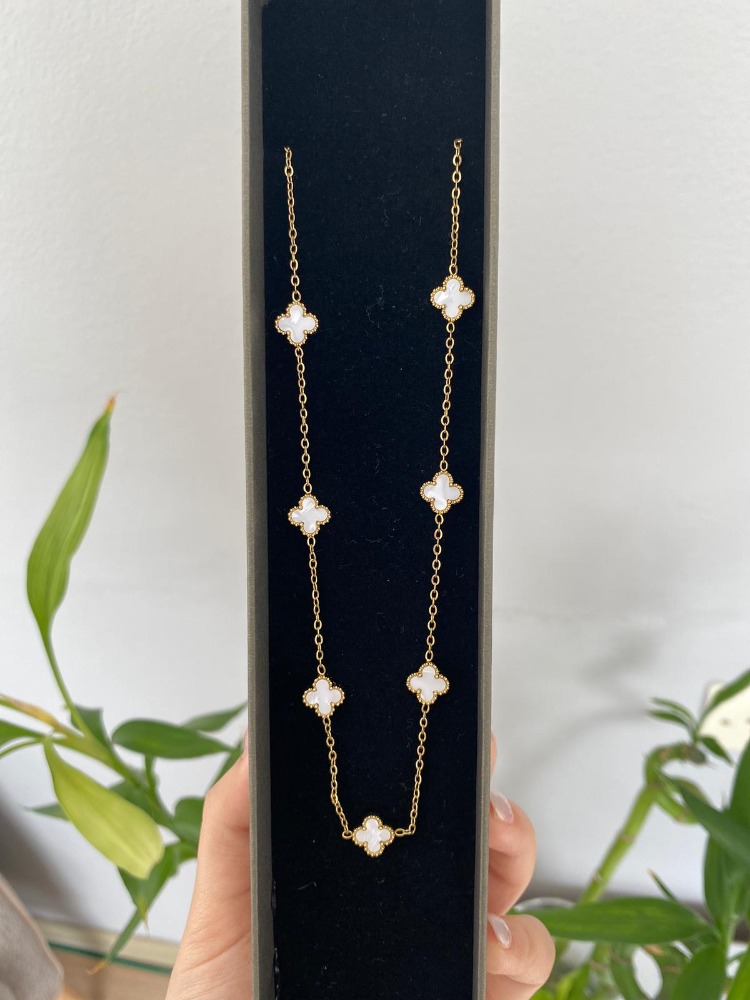 Lunière Clover Chain Kolye