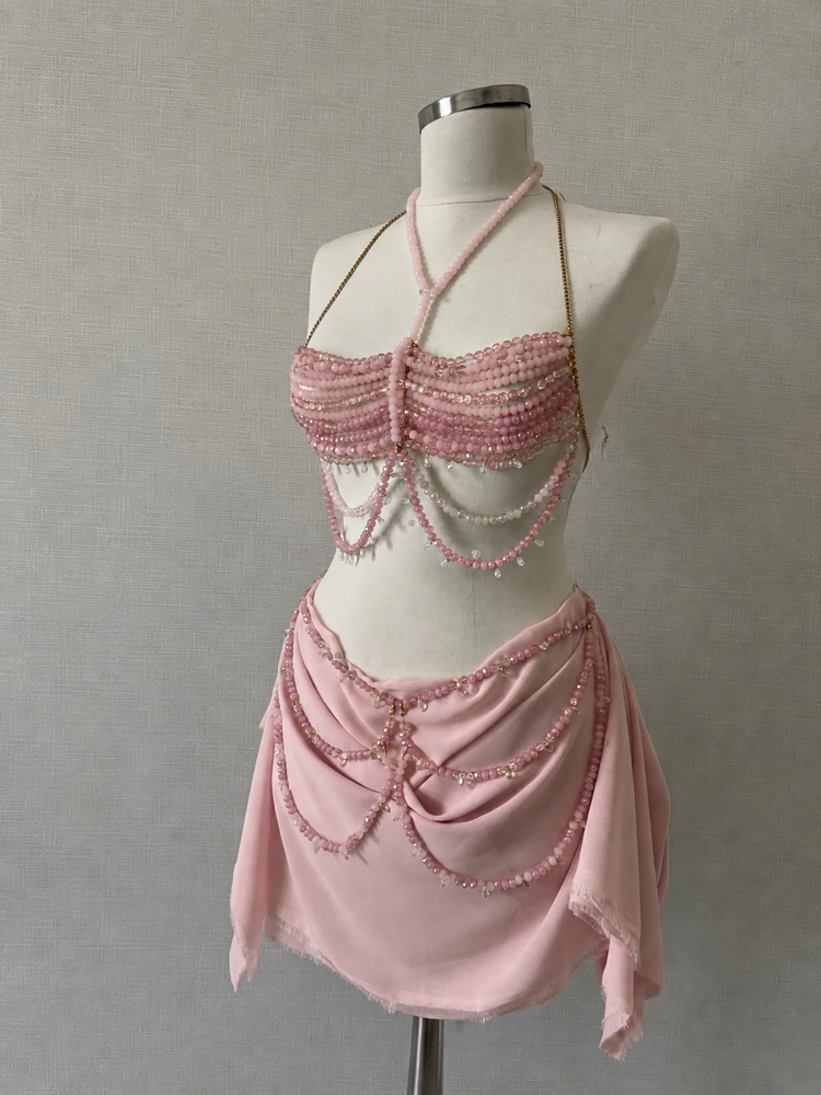 Pembe boncuklu takım