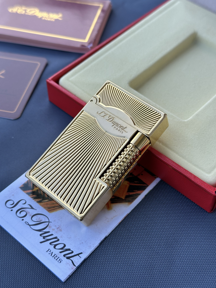 S.T. Dupont Ligne 2 Gold
