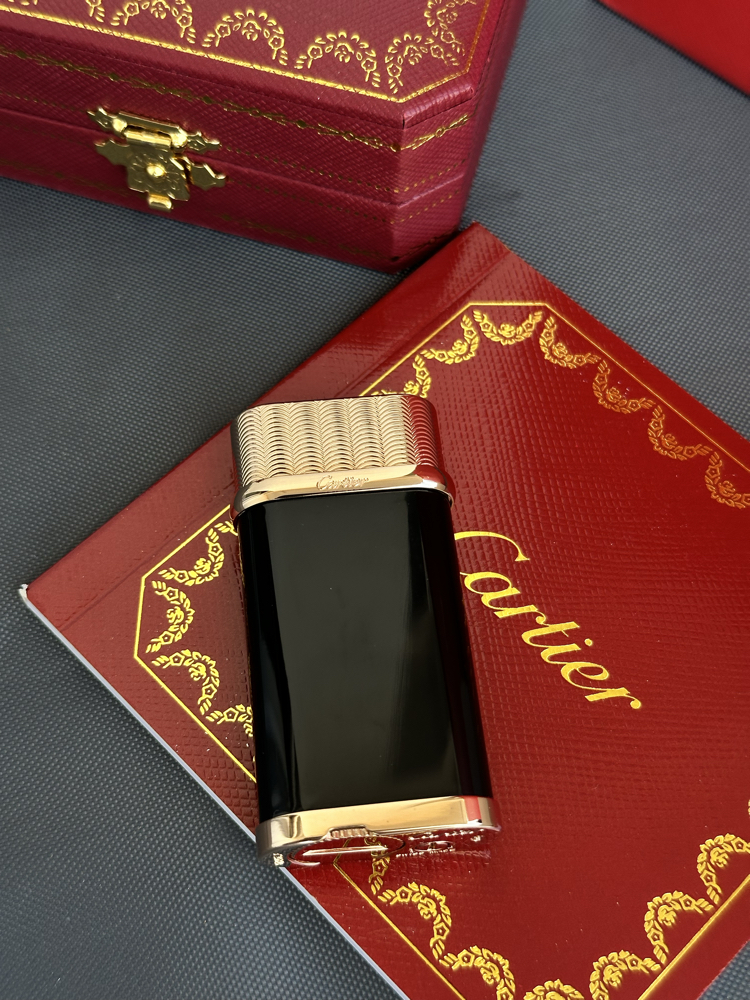 C*rtier Çakmak Siyah Rose Gold