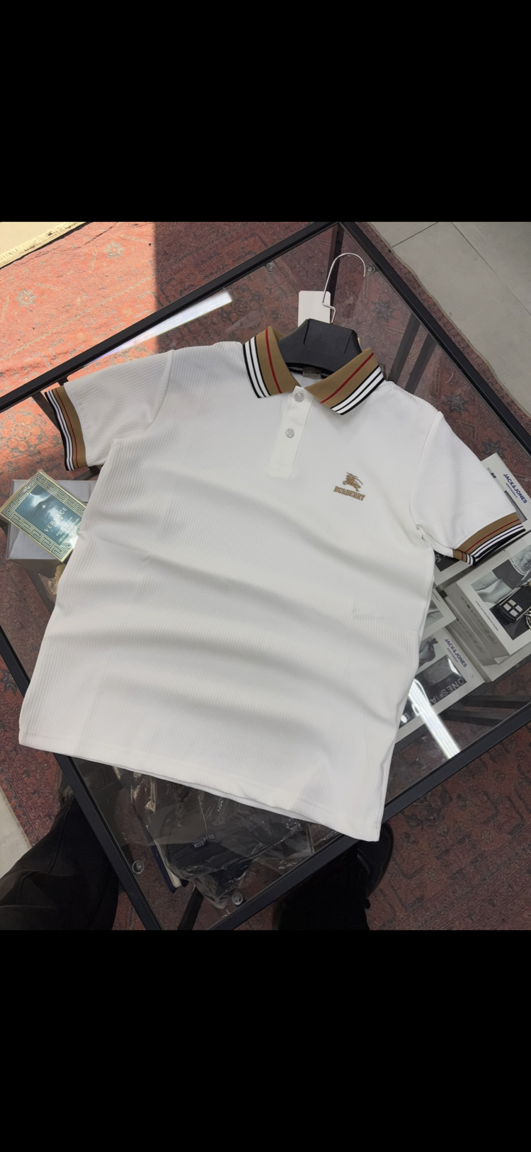 BURBERRY POLO YAKA