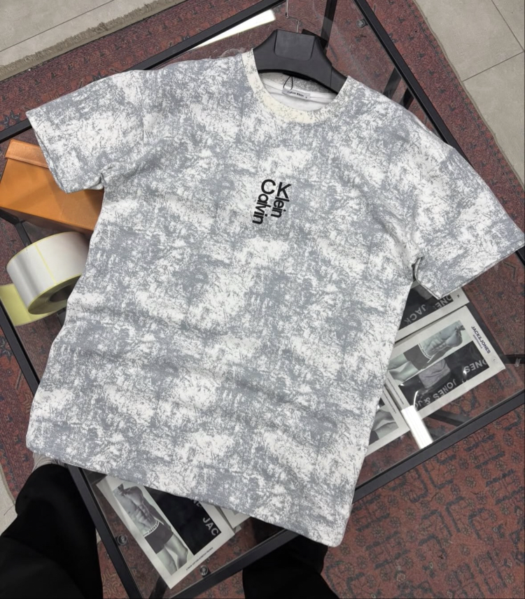 CK T SHIRT