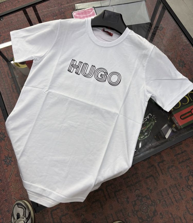 HUGO T SHIRT