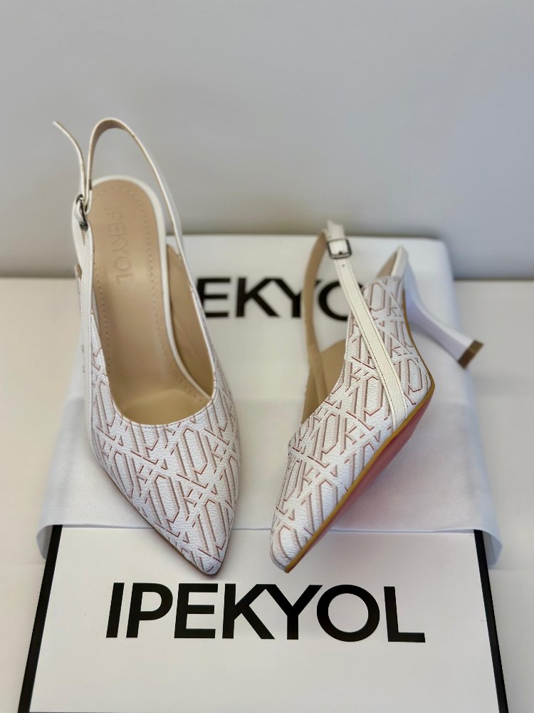 İpkyl Stiletto