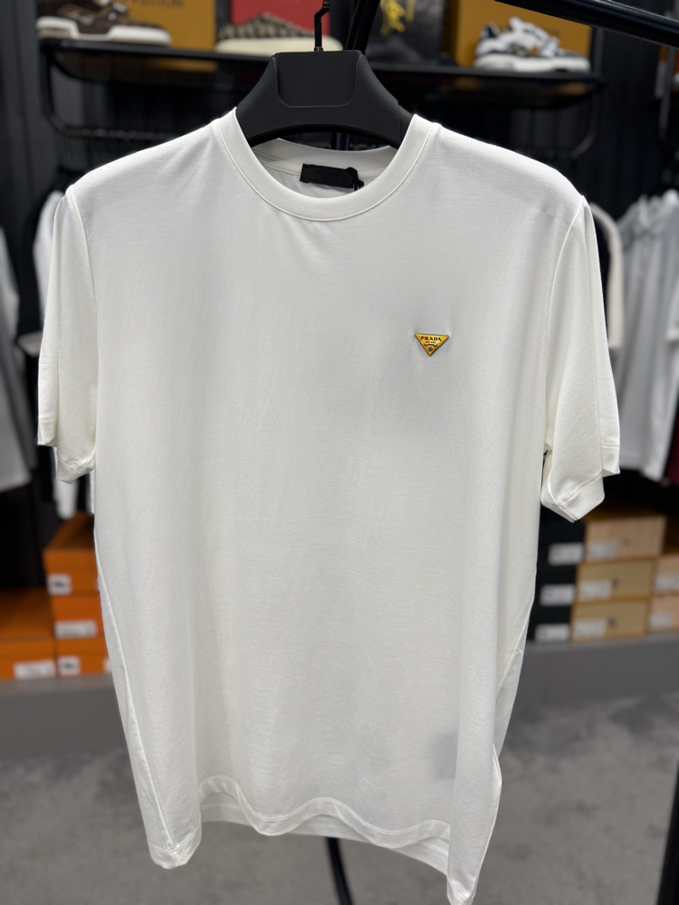 İthal Prada Gold Logo T-shirt Kırışmayan Kumaş (9426-Beyaz)
