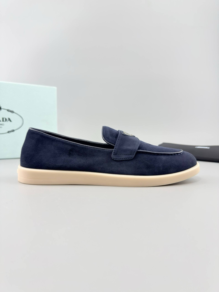 Prada Lacivert Süet Loafer (İTHAL ÜRÜN)
