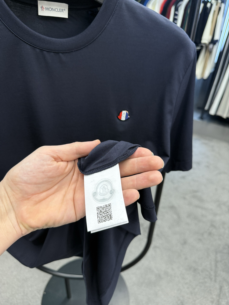 İthal Moncler T-shirt Kırışmayan Kumaş (418-Lacivert)