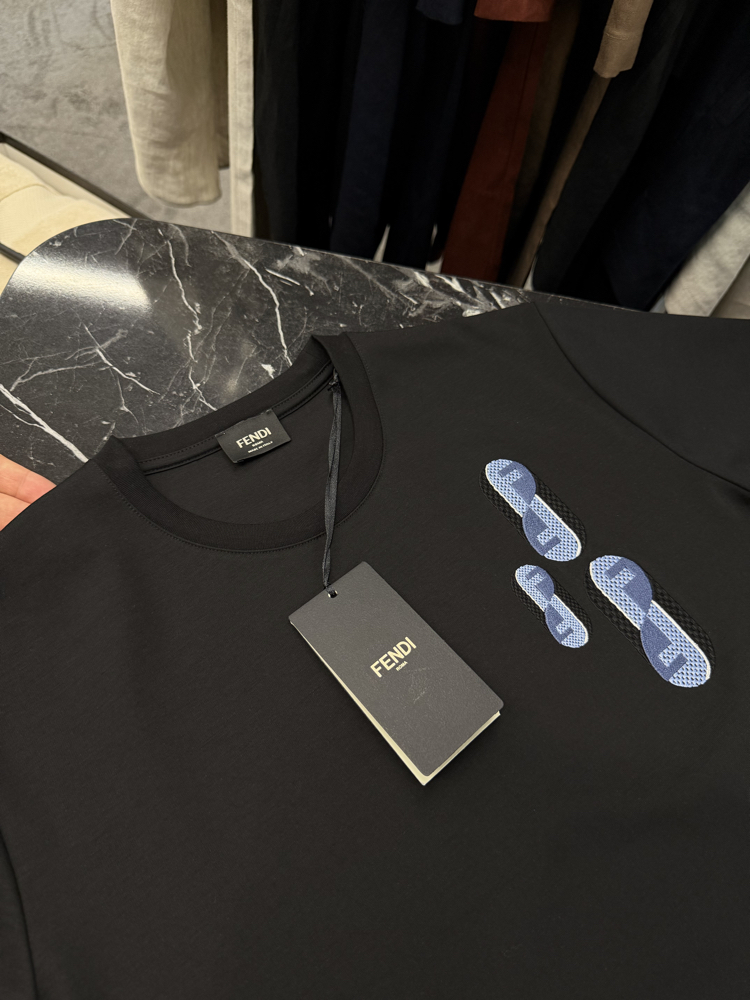 İthal Fendi T-shirt Kırışmayan Kumaş (9447-Siyah)
