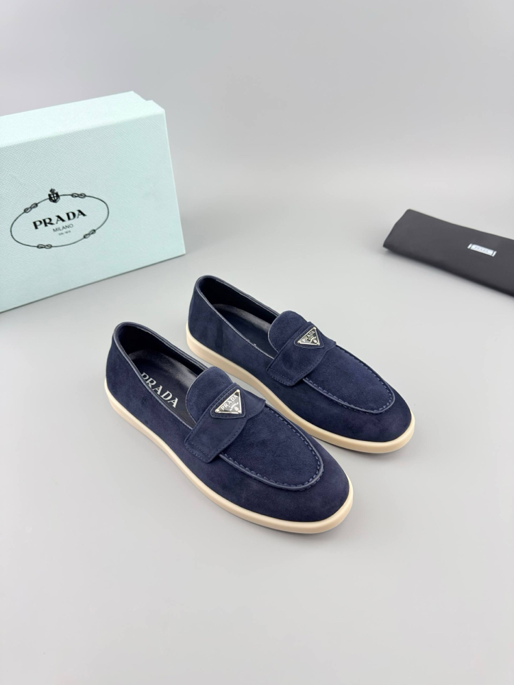 Prada Lacivert Süet Loafer (İTHAL ÜRÜN)