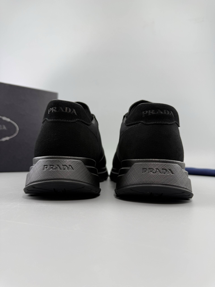 Prada Siyah Sneakers (İTHAL ÜRÜN)