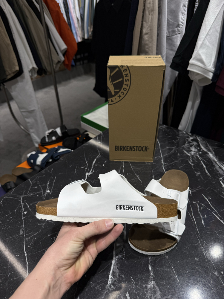 Birkenstock Arizona Deri Çift Toka (Beyaz)