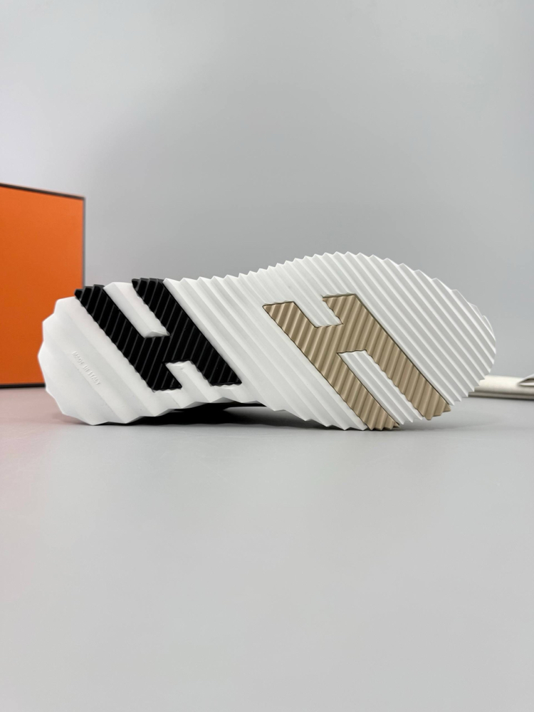 Hermes Bej Deri Sneakers (İTHAL ÜRÜN)