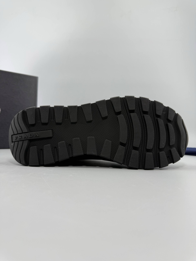 Prada Siyah Sneakers (İTHAL ÜRÜN)