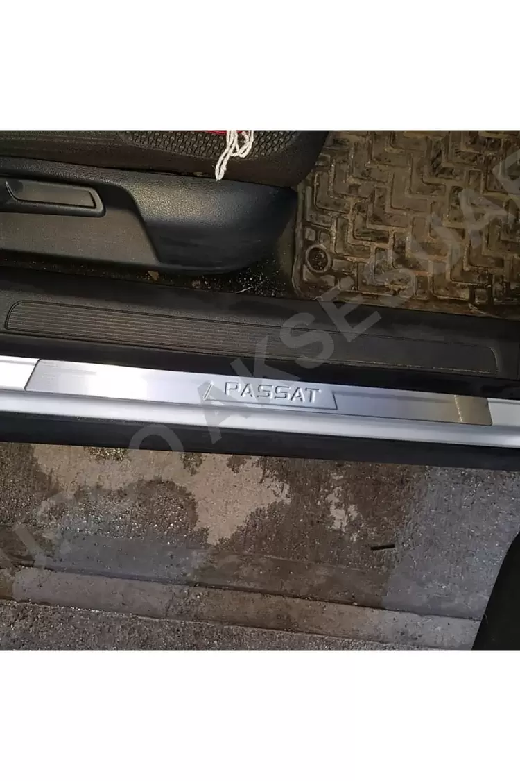 VOLKSWAGEN PASSAT B8 - B8.5 UYUMLU PASSAT YAZILI KAPI EŞİK 4 PARÇA PASLANMAZ ÇELİK