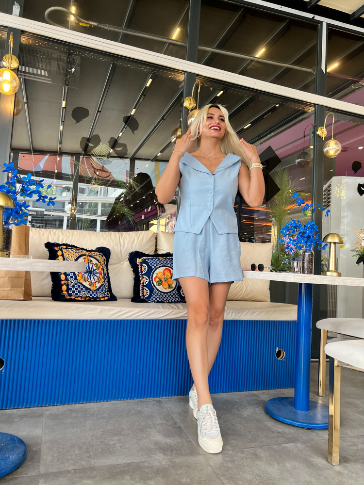  Sky Breeze Takım