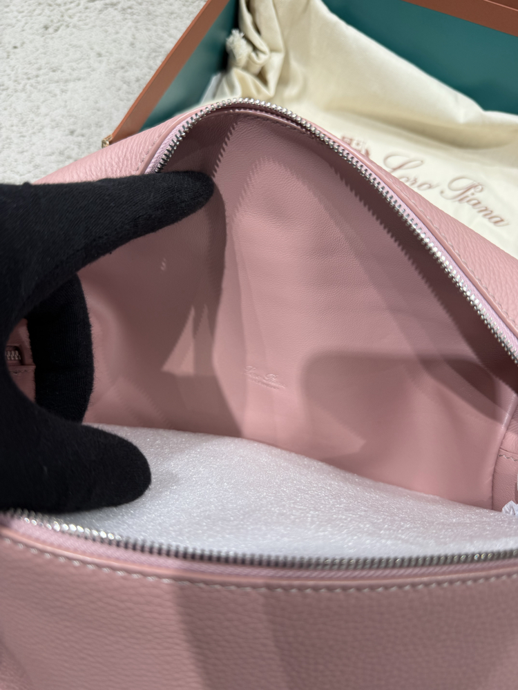 Loro piana extra pocket L27