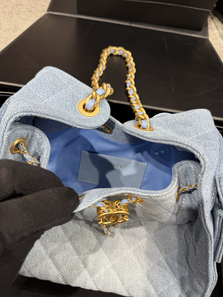 Chanel 25 small