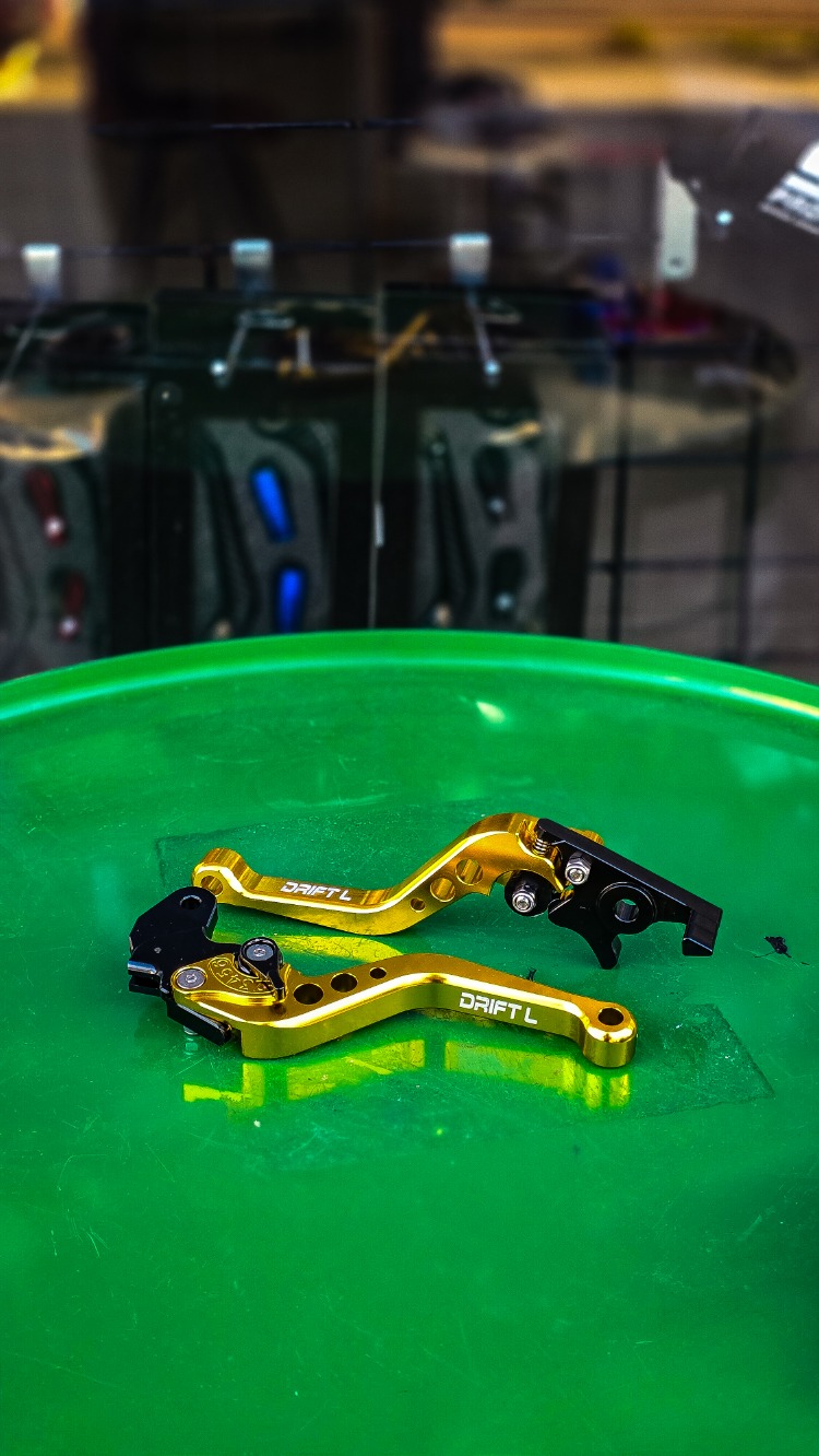 Premium Mondial Drift L Spor Manet Takımı (Gold)