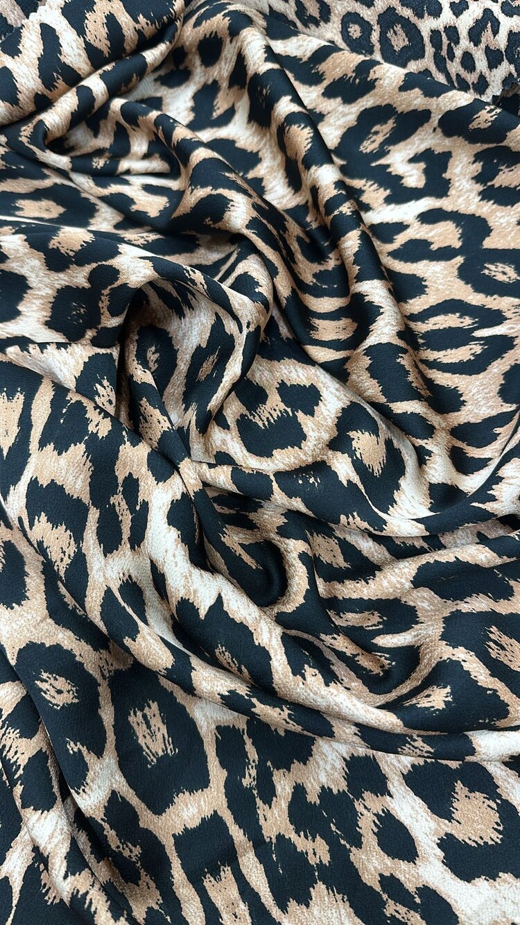 LEOPAR BÜYÜK DESEN KOBE SATEN KUMAŞ