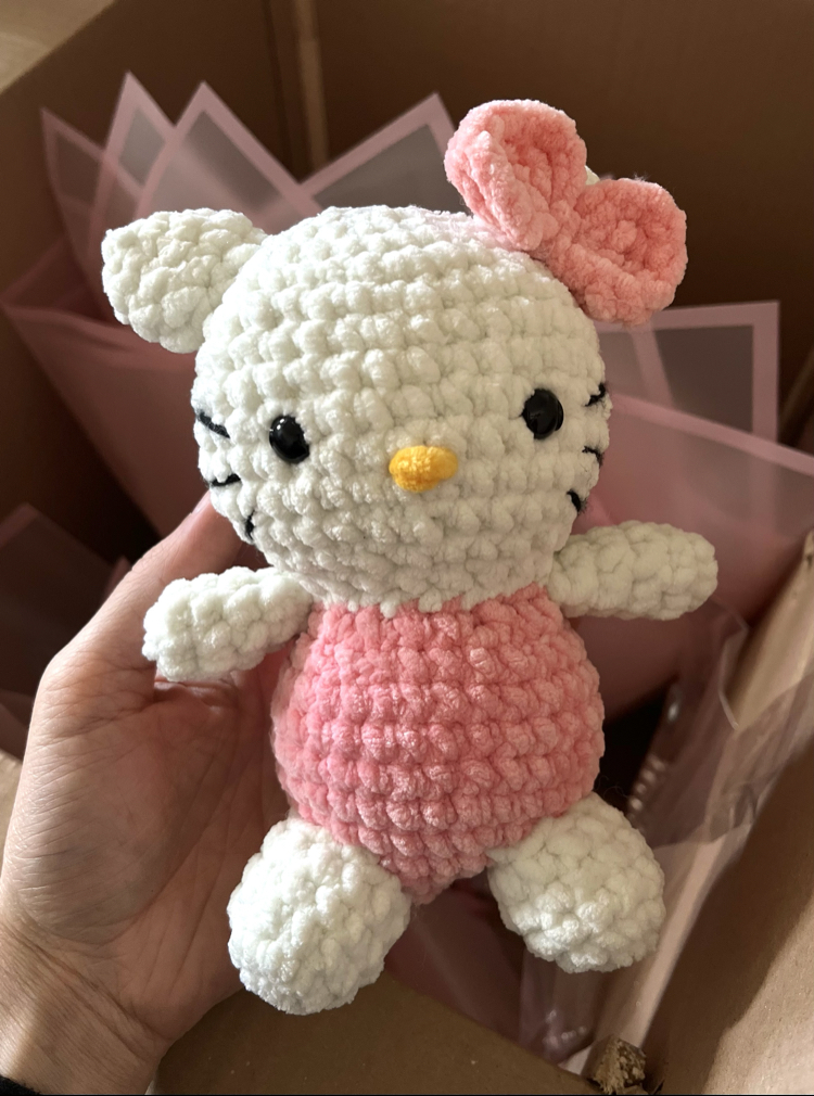 Hello Kitty Peluş