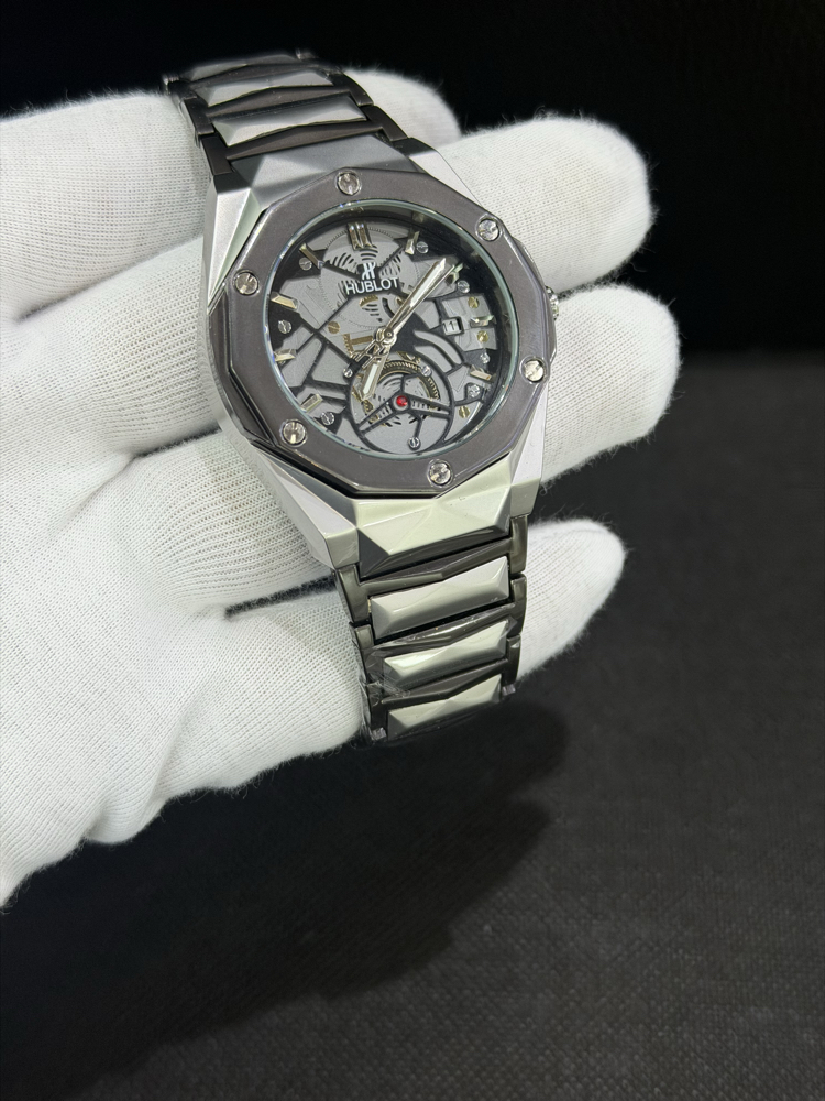 HUBLOT ERKEK KOL SAATİ