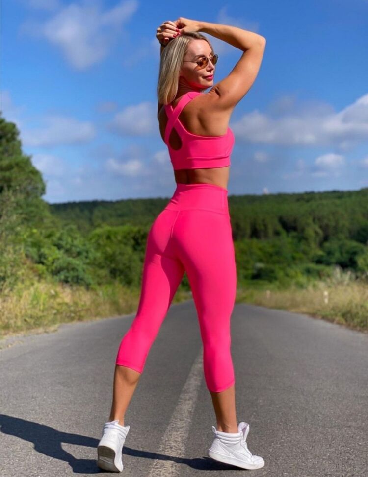 NEON PEMBE KAPRİ TAYT KOD NO : 997