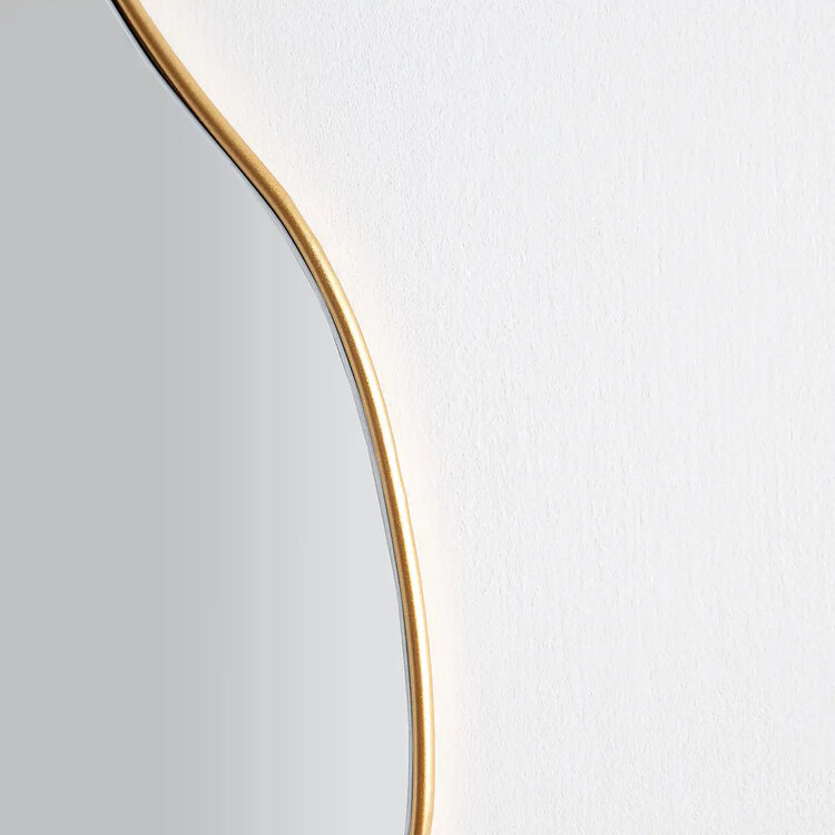 60x60 Gold Çerçeveli Asimetrik Ayna