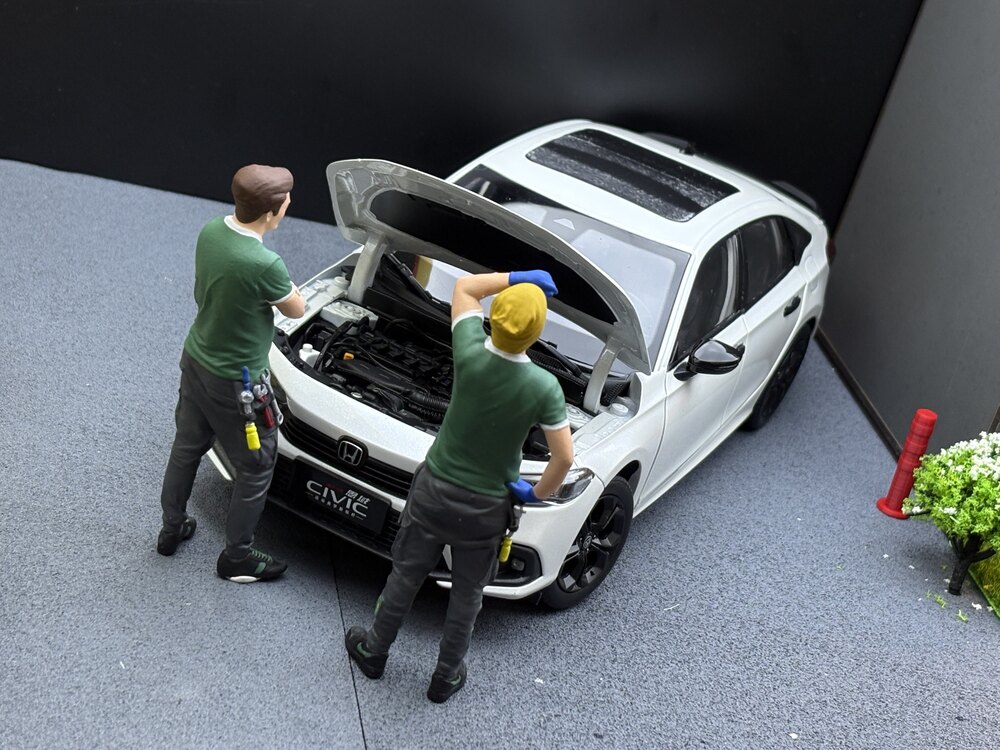 1/18 2’li JDM Tamirci Figürü