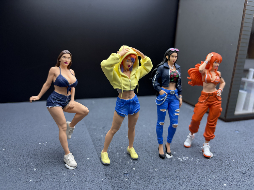 1/18 Sokak Stili Kız Figür Seti