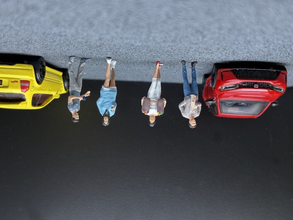 1/64 Kahve İçenler Set - Standlı
