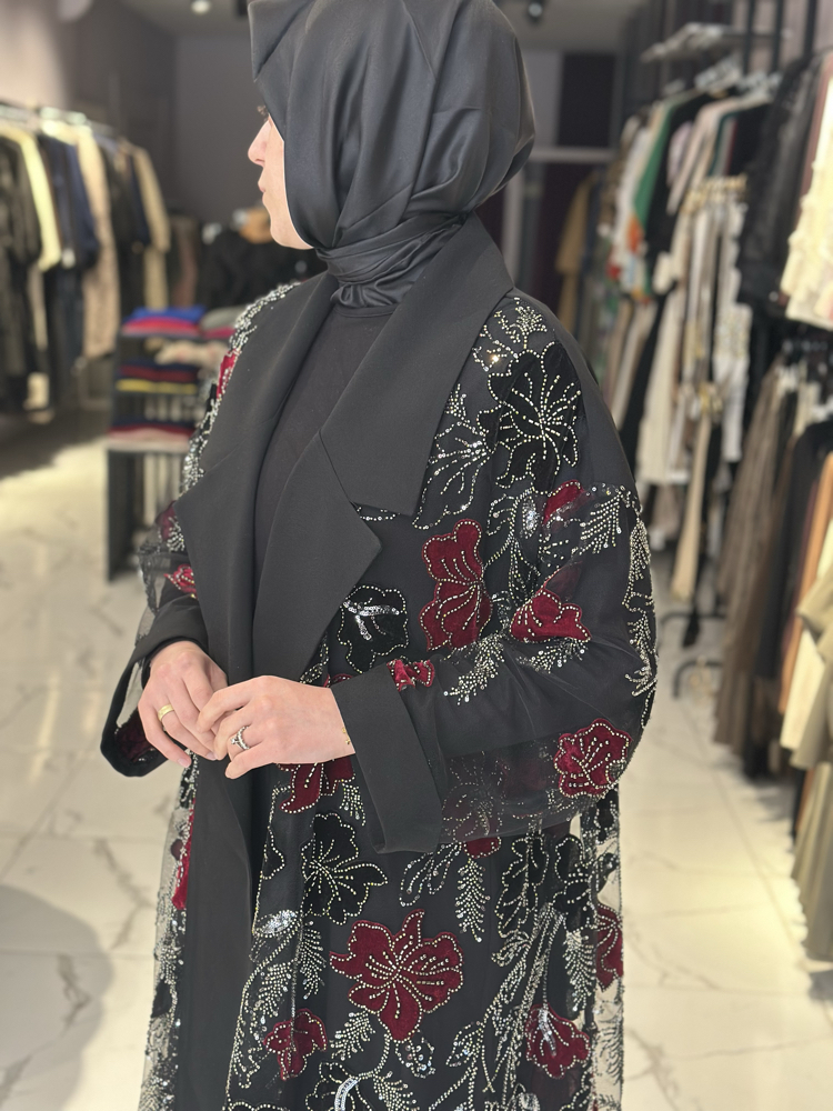 MANOLYA ABAYA