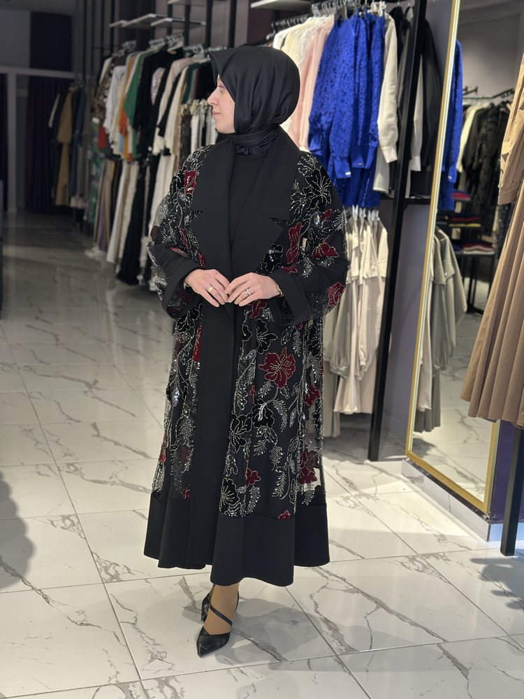 MANOLYA ABAYA
