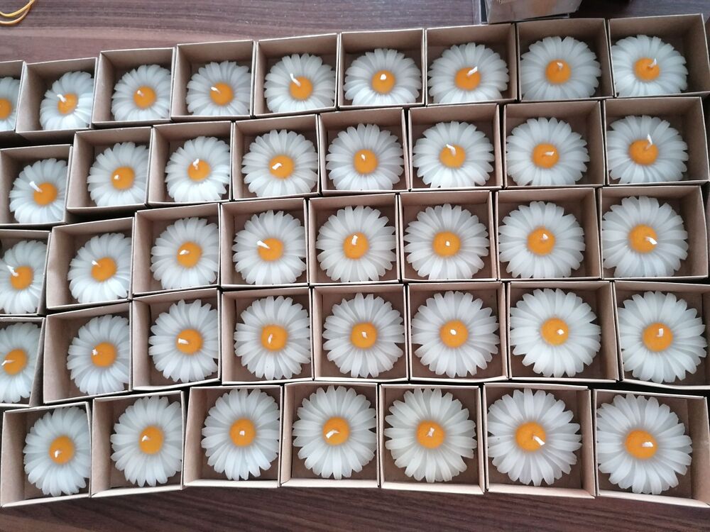 Papatya Desenli Mum 100 Adet
