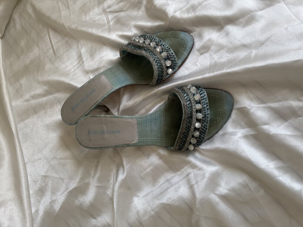 ENZO ANGIOLINI Sandals