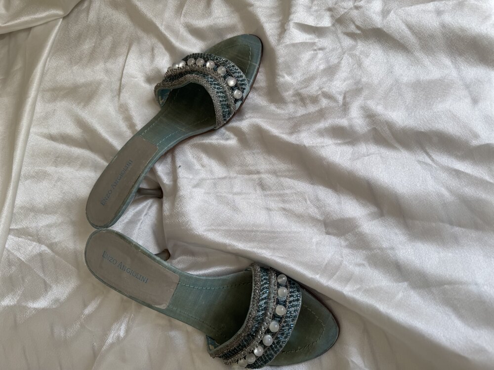 ENZO ANGIOLINI Sandals