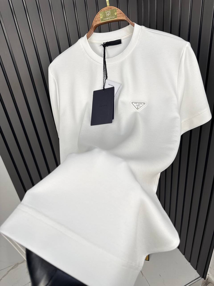 Prada premium