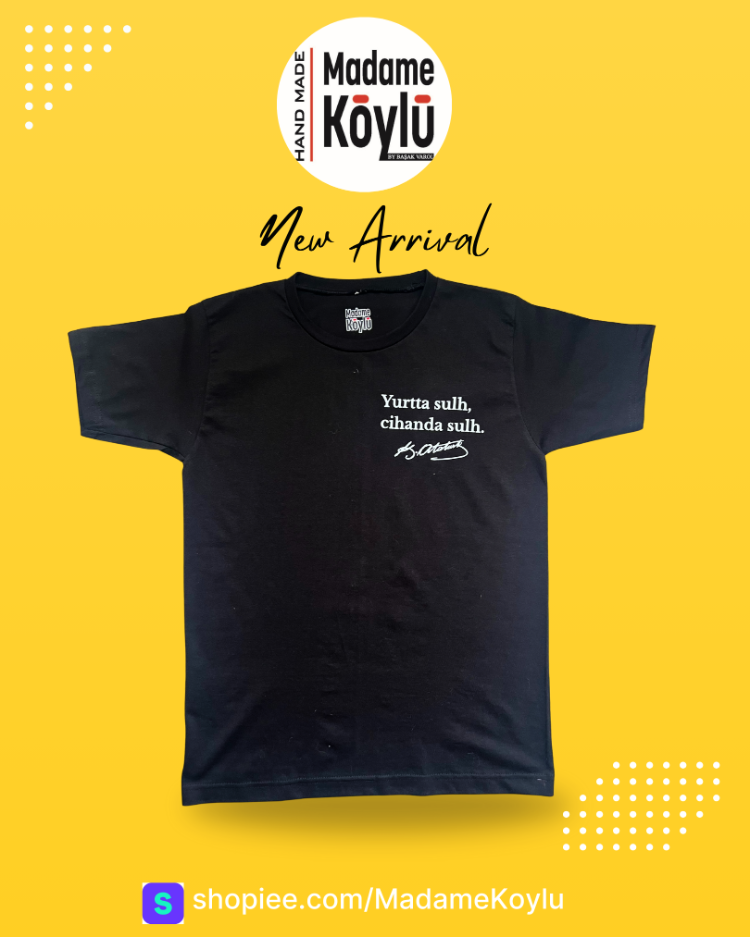 YAZI BASKILI SİYAH T-SHIRT