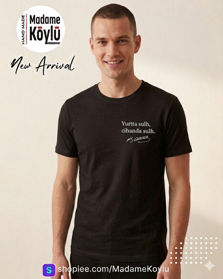 YAZI BASKILI SİYAH T-SHIRT