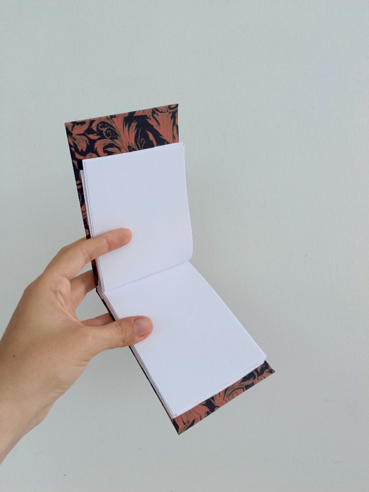 Dikey açılır A6 Defter