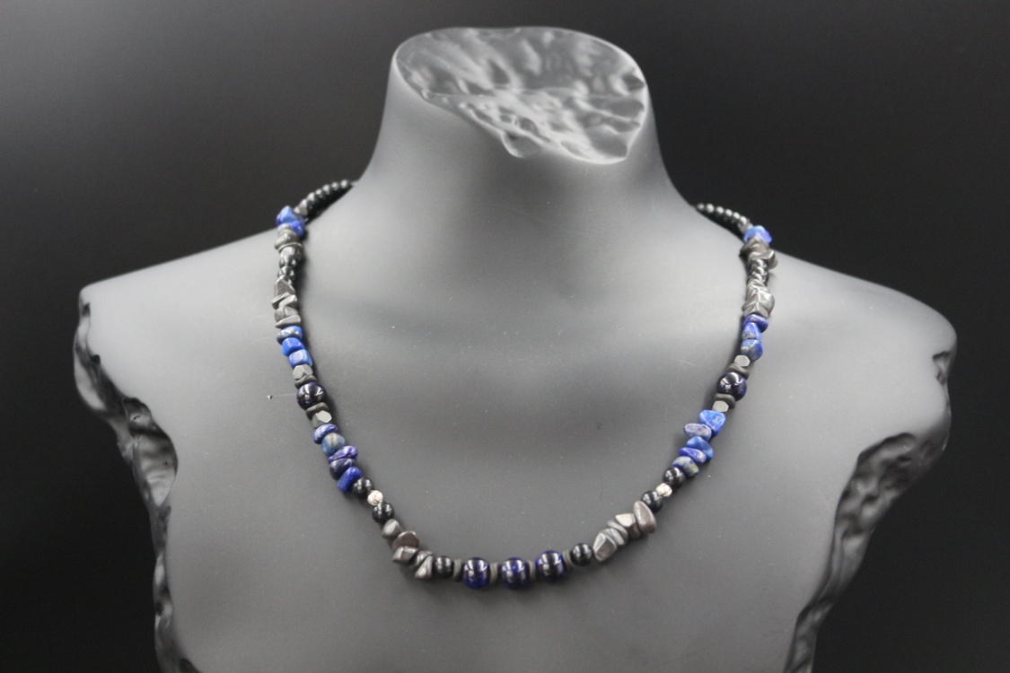 Lapis Lazuli ve Hematit Kolye – El Yapımı, Orijinal Tasarım