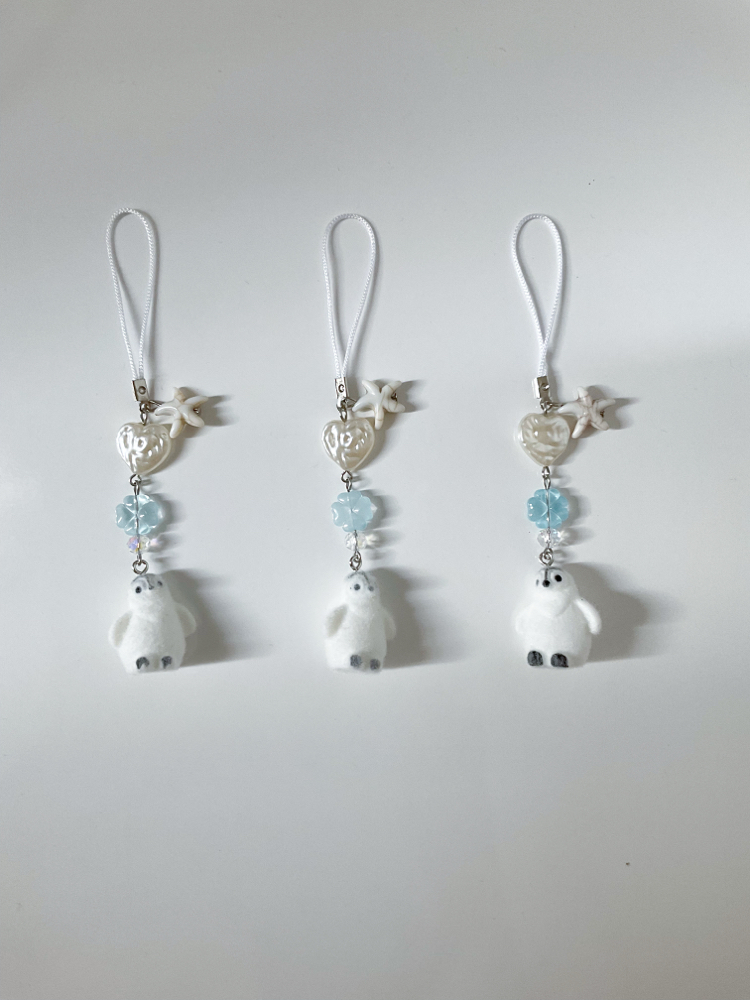Penguin charm