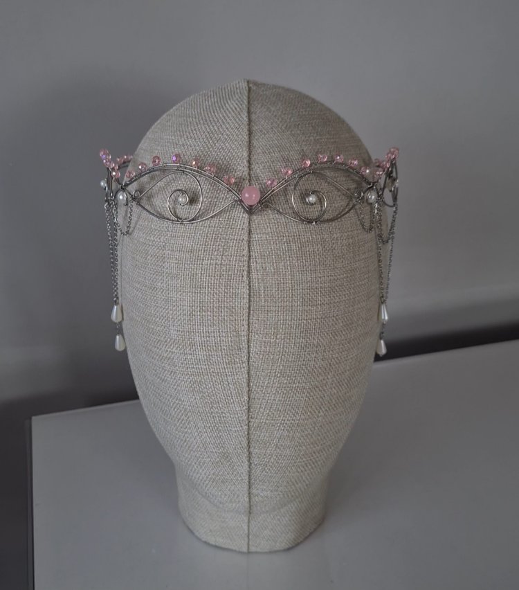 Pembe-İncili Çelik Taç