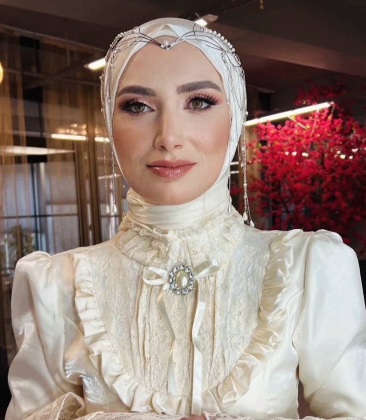 İncili Set