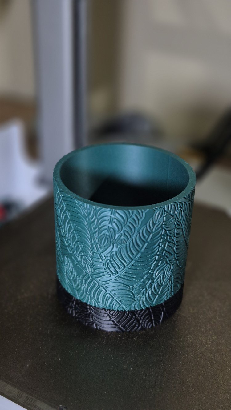 Leaf Aura Saksı