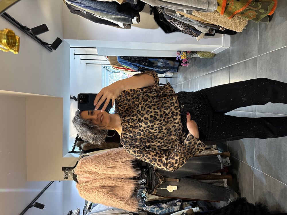 Leopar Taşlı Bluz