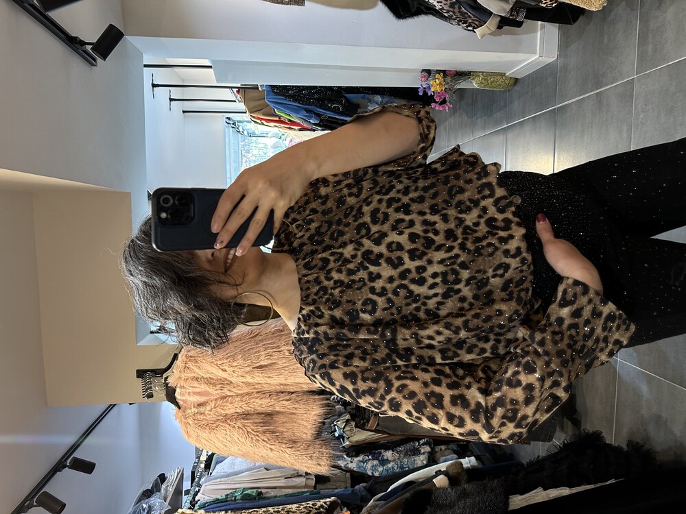 Leopar Taşlı Bluz