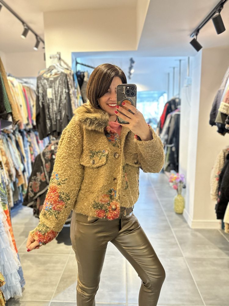 Italyan Kece Cicekli Ceket Mont