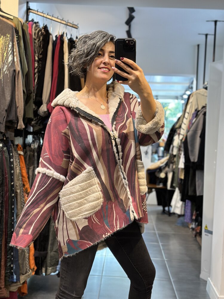 Desenli İçi Peluş Kaban